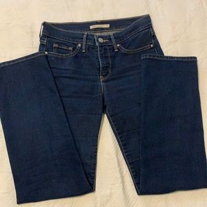Levi’s Shaping Straight Jeans